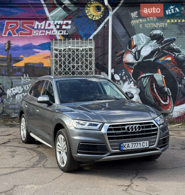 Позашляховик / Кросовер Audi Q5 2019 в Києві фото 3 Позашляховик / Кросовер Audi Q5 2019 в Києві