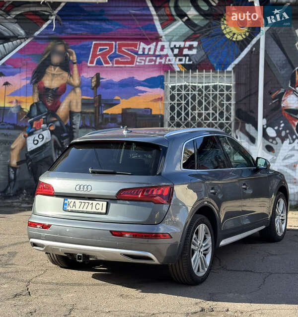Позашляховик / Кросовер Audi Q5 2019 в Києві фото 15 Позашляховик / Кросовер Audi Q5 2019 в Києві