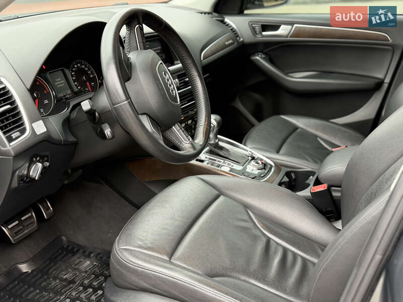 Внедорожник / Кроссовер Audi Q5 2013 в Одессе