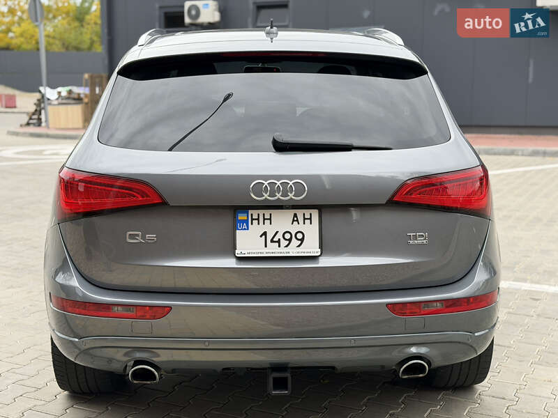 Внедорожник / Кроссовер Audi Q5 2013 в Одессе