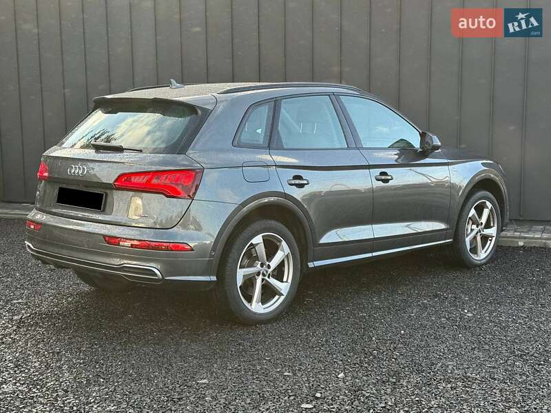 Позашляховик / Кросовер Audi Q5 2018 в Луцьку фото 8 Позашляховик / Кросовер Audi Q5 2018 в Луцьку