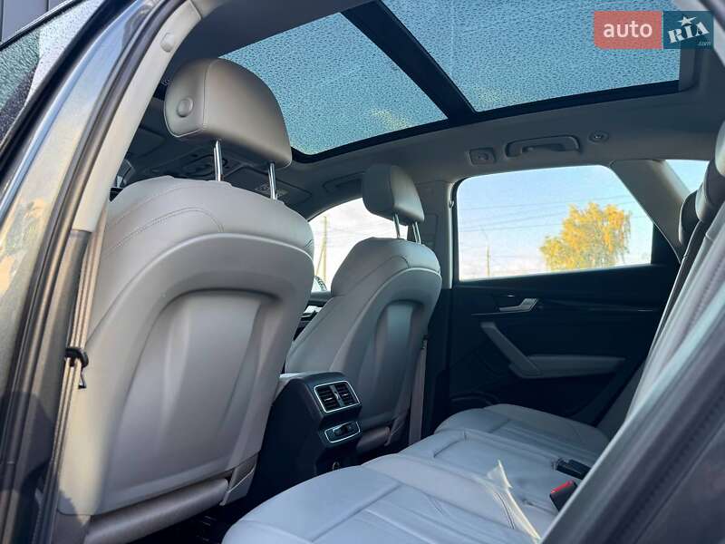 Позашляховик / Кросовер Audi Q5 2018 в Луцьку фото 18 Позашляховик / Кросовер Audi Q5 2018 в Луцьку