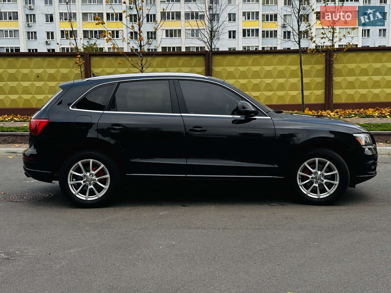 Внедорожник / Кроссовер Audi Q5 2012 в Киеве