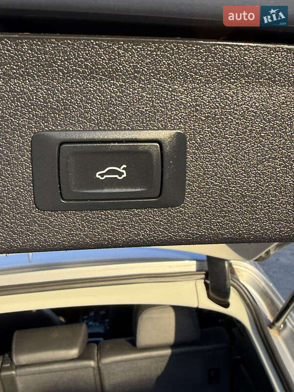 Позашляховик / Кросовер Audi Q5 2015 в Рівному фото 48 Позашляховик / Кросовер Audi Q5 2015 в Рівному