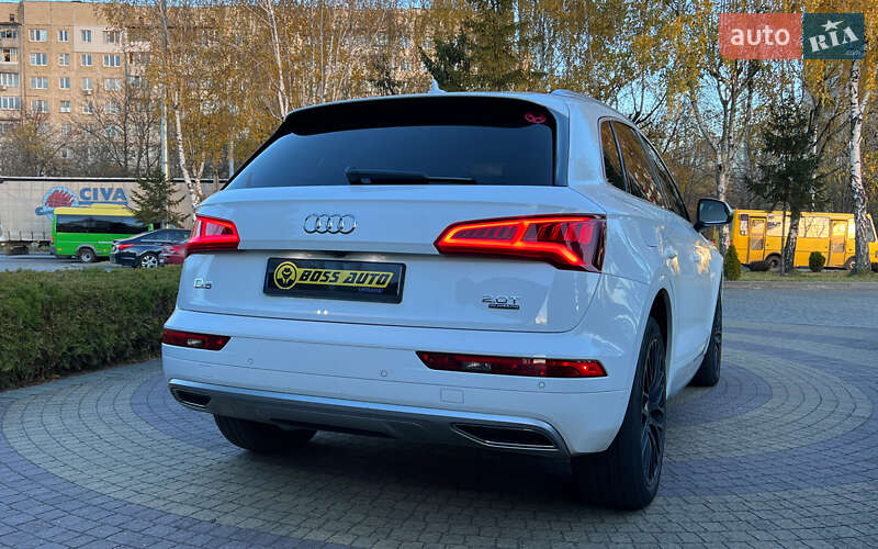 Позашляховик / Кросовер Audi Q5 2017 в Львові фото 7 Позашляховик / Кросовер Audi Q5 2017 в Львові