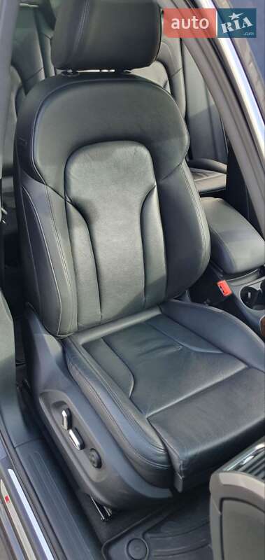 Внедорожник / Кроссовер Audi Q5 2016 в Днепре