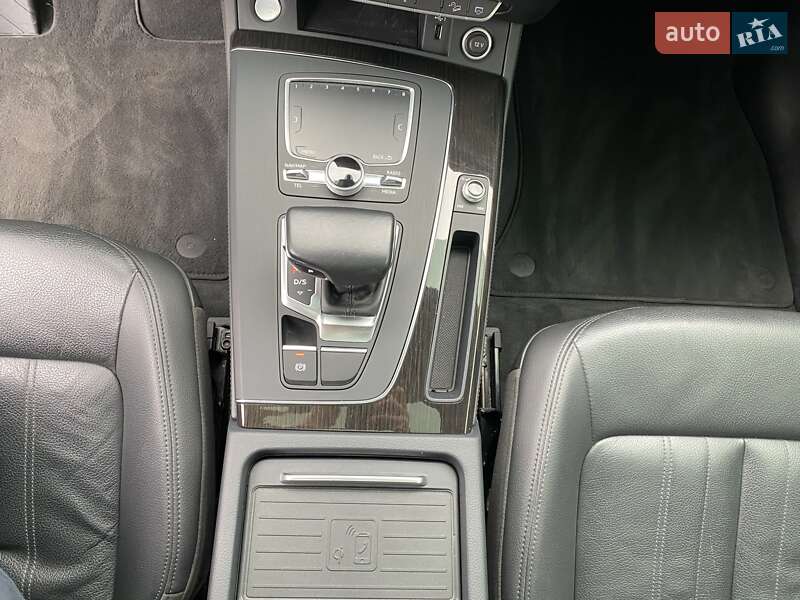 Позашляховик / Кросовер Audi Q5 2018 в Кременчуці