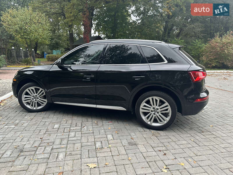 Позашляховик / Кросовер Audi Q5 2019 в Києві фото 13 Позашляховик / Кросовер Audi Q5 2019 в Києві