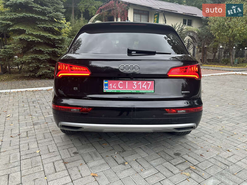 Позашляховик / Кросовер Audi Q5 2019 в Києві фото 17 Позашляховик / Кросовер Audi Q5 2019 в Києві