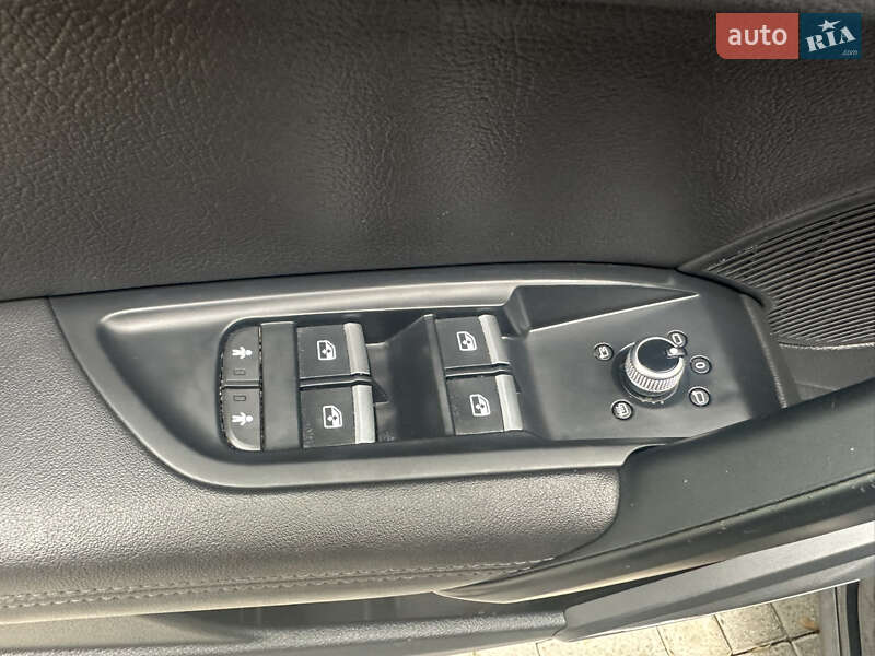 Позашляховик / Кросовер Audi Q5 2019 в Києві фото 47 Позашляховик / Кросовер Audi Q5 2019 в Києві