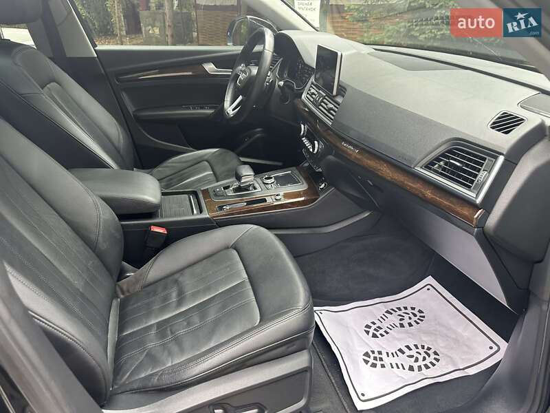 Позашляховик / Кросовер Audi Q5 2019 в Києві фото 55 Позашляховик / Кросовер Audi Q5 2019 в Києві