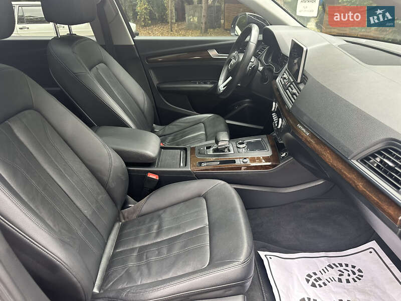 Позашляховик / Кросовер Audi Q5 2019 в Києві фото 56 Позашляховик / Кросовер Audi Q5 2019 в Києві