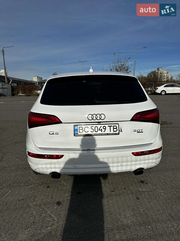 Позашляховик / Кросовер Audi Q5 2014 в Києві