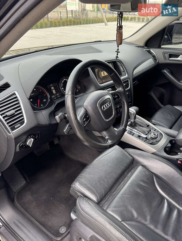 Внедорожник / Кроссовер Audi Q5 2010 в Хусте фото 15 Внедорожник / Кроссовер Audi Q5 2010 в Хусте