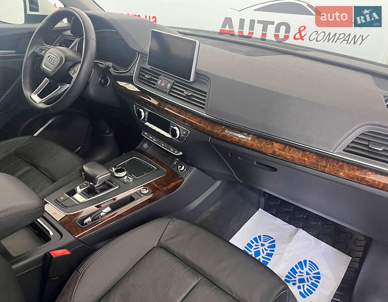 Позашляховик / Кросовер Audi Q5 2017 в Львові фото 8 Позашляховик / Кросовер Audi Q5 2017 в Львові