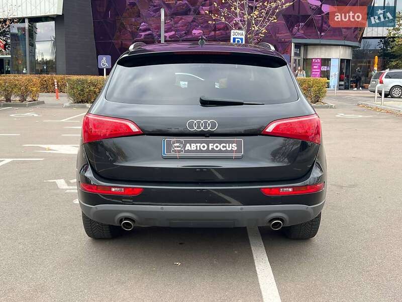 Позашляховик / Кросовер Audi Q5 2011 в Києві