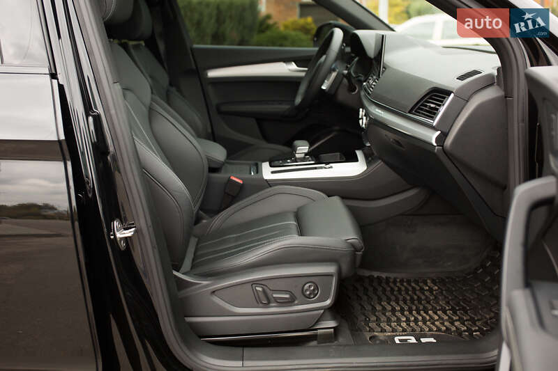 Позашляховик / Кросовер Audi Q5 2024 в Шептицькому