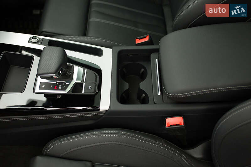 Позашляховик / Кросовер Audi Q5 2024 в Шептицькому