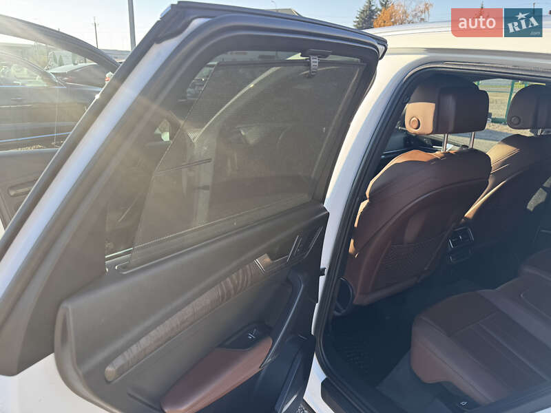 Позашляховик / Кросовер Audi Q5 2018 в Луцьку фото 50 Позашляховик / Кросовер Audi Q5 2018 в Луцьку