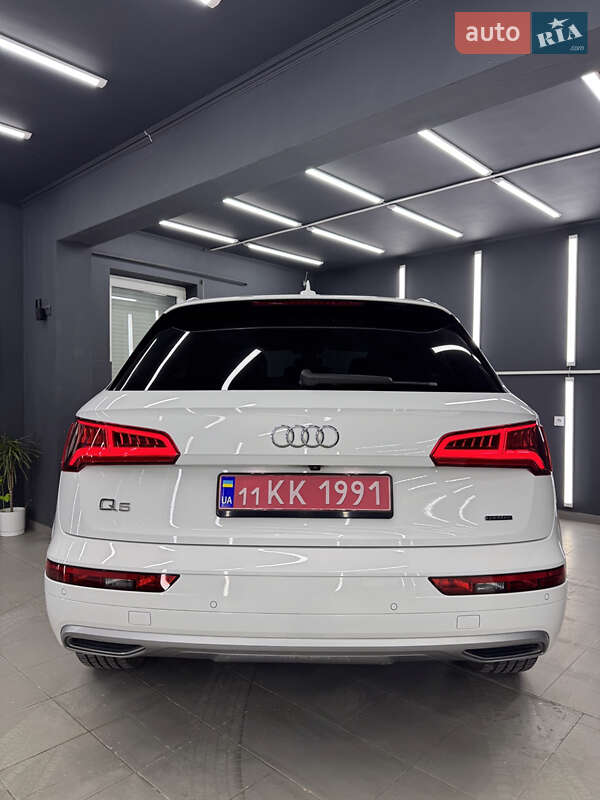 Внедорожник / Кроссовер Audi Q5 2020 в Коломые