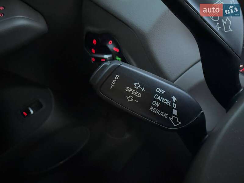 Внедорожник / Кроссовер Audi Q5 2016 в Киеве