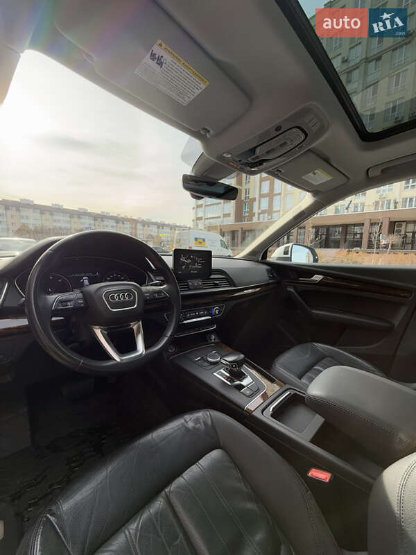 Внедорожник / Кроссовер Audi Q5 2017 в Киеве фото 14 Внедорожник / Кроссовер Audi Q5 2017 в Киеве