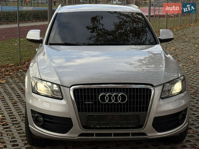 Позашляховик / Кросовер Audi Q5 2011 в Мукачевому фото 2 Позашляховик / Кросовер Audi Q5 2011 в Мукачевому