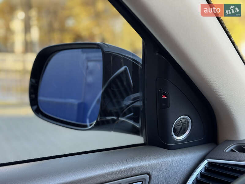 Позашляховик / Кросовер Audi Q5 2015 в Калуші