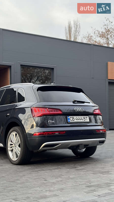 Позашляховик / Кросовер Audi Q5 2017 в Києві фото 9 Позашляховик / Кросовер Audi Q5 2017 в Києві
