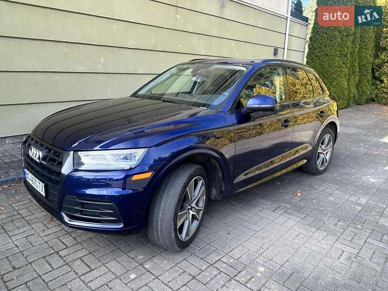 Внедорожник / Кроссовер Audi Q5 2018 в Львове фото 5 Внедорожник / Кроссовер Audi Q5 2018 в Львове