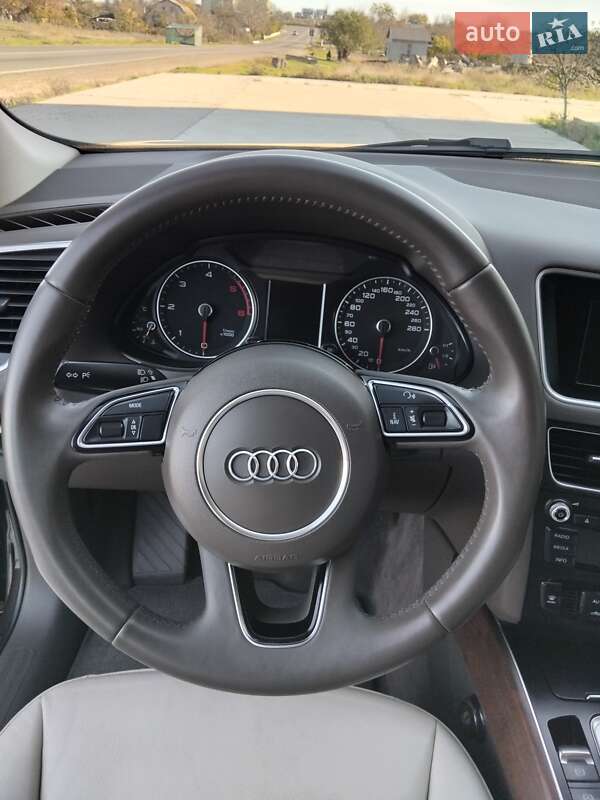 Позашляховик / Кросовер Audi Q5 2013 в Одесі