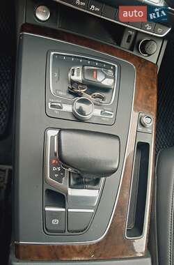 Позашляховик / Кросовер Audi Q5 2018 в Рівному фото 12 Позашляховик / Кросовер Audi Q5 2018 в Рівному