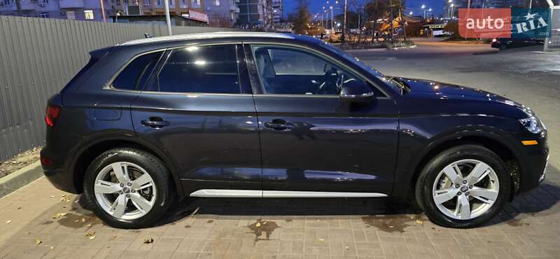 Позашляховик / Кросовер Audi Q5 2018 в Дніпрі фото 42 Позашляховик / Кросовер Audi Q5 2018 в Дніпрі
