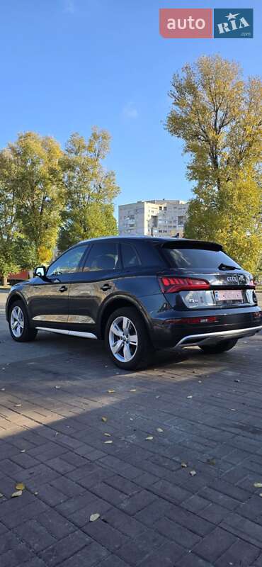 Позашляховик / Кросовер Audi Q5 2018 в Дніпрі фото 80 Позашляховик / Кросовер Audi Q5 2018 в Дніпрі