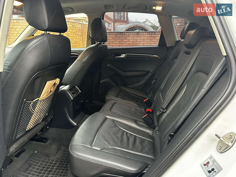 Внедорожник / Кроссовер Audi Q5 2012 в Ивано-Франковске фото 11 Внедорожник / Кроссовер Audi Q5 2012 в Ивано-Франковске