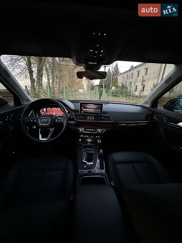 Внедорожник / Кроссовер Audi Q5 2017 в Тернополе фото 42 Внедорожник / Кроссовер Audi Q5 2017 в Тернополе