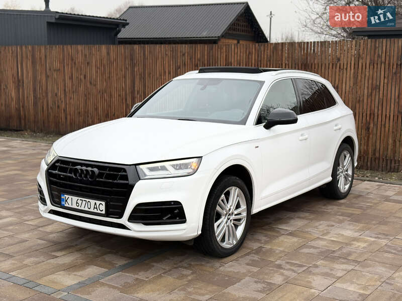 Внедорожник / Кроссовер Audi Q5 2017 в Киеве