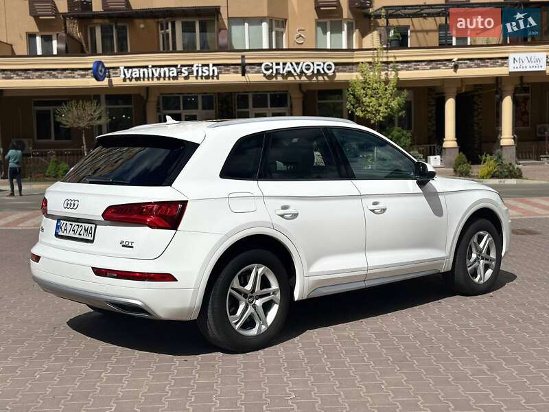 Позашляховик / Кросовер Audi Q5 2018 в Києві фото 5 Позашляховик / Кросовер Audi Q5 2018 в Києві