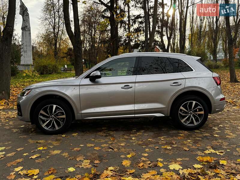 Позашляховик / Кросовер Audi Q5 2024 в Києві фото 12 Позашляховик / Кросовер Audi Q5 2024 в Києві