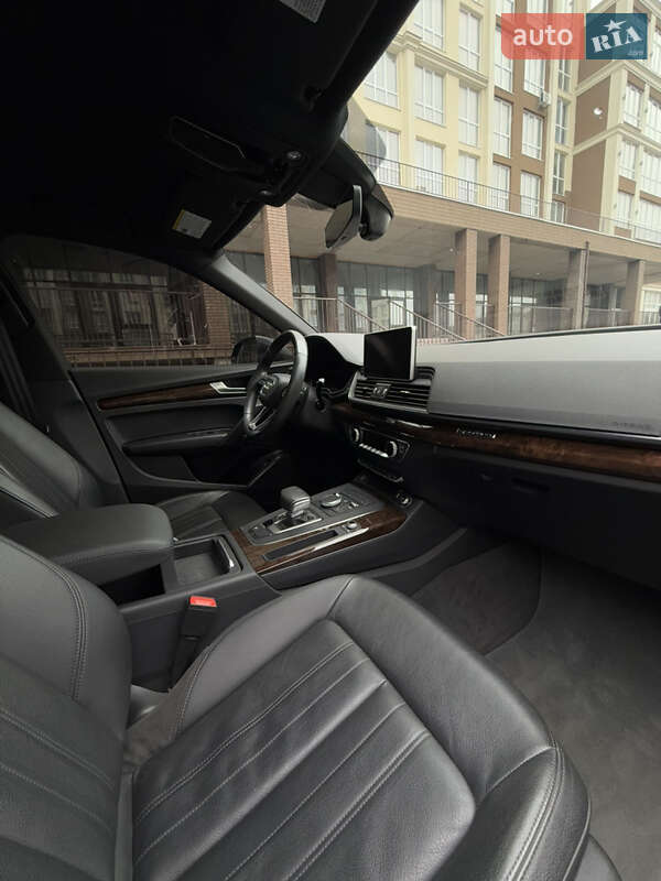 Позашляховик / Кросовер Audi Q5 2019 в Сумах фото 33 Позашляховик / Кросовер Audi Q5 2019 в Сумах