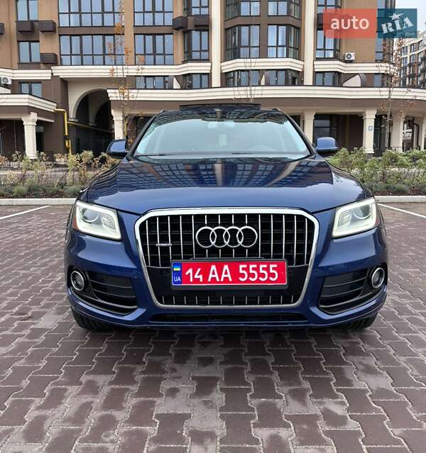Позашляховик / Кросовер Audi Q5 2015 в Києві