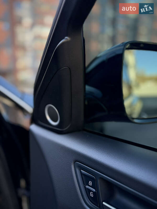 Позашляховик / Кросовер Audi Q5 2015 в Тернополі