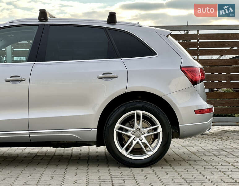 Позашляховик / Кросовер Audi Q5 2015 в Стрию