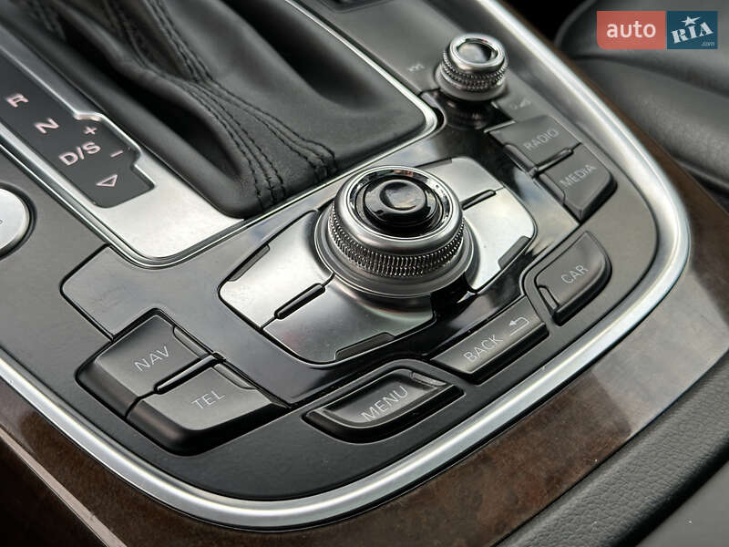 Позашляховик / Кросовер Audi Q5 2015 в Стрию