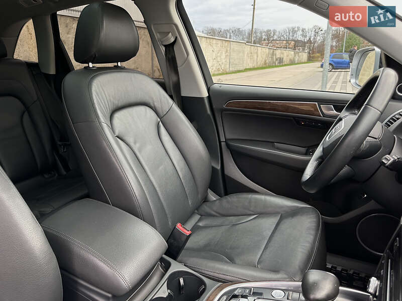 Позашляховик / Кросовер Audi Q5 2015 в Стрию