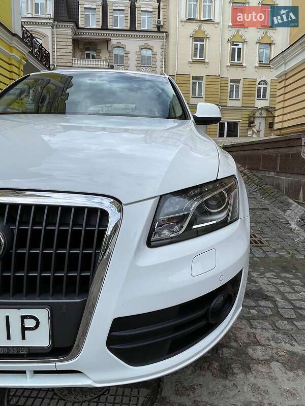 Внедорожник / Кроссовер Audi Q5 2012 в Киеве фото 2 Внедорожник / Кроссовер Audi Q5 2012 в Киеве