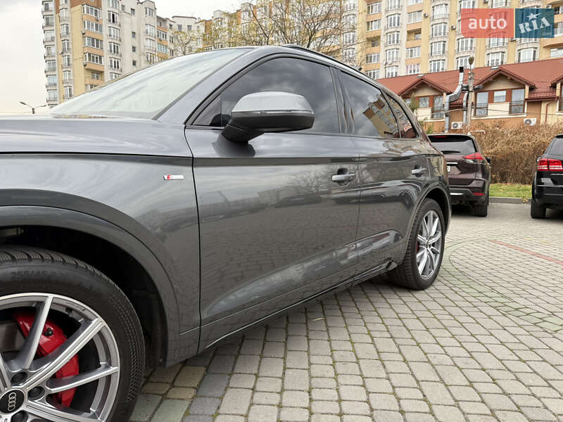 Позашляховик / Кросовер Audi Q5 2024 в Львові