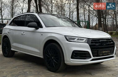 Внедорожник / Кроссовер Audi Q5 2020 в Ивано-Франковске