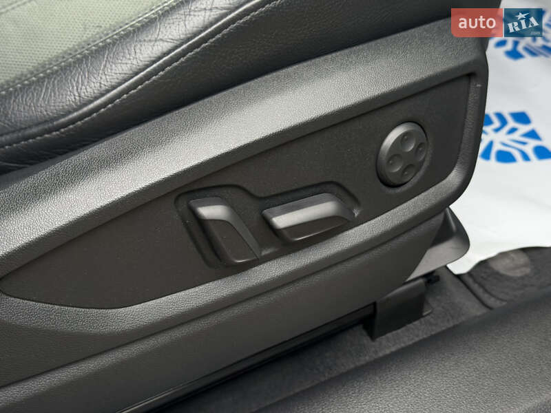 Позашляховик / Кросовер Audi Q5 2020 в Івано-Франківську фото 16 Позашляховик / Кросовер Audi Q5 2020 в Івано-Франківську