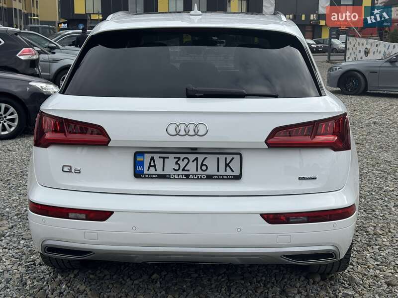 Внедорожник / Кроссовер Audi Q5 2019 в Ивано-Франковске